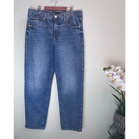 GAP Denim '90s Loose Fit Straight Leg Mid Rise Medium Wash Jeans Women's 12/31L - Picture 1 of 7